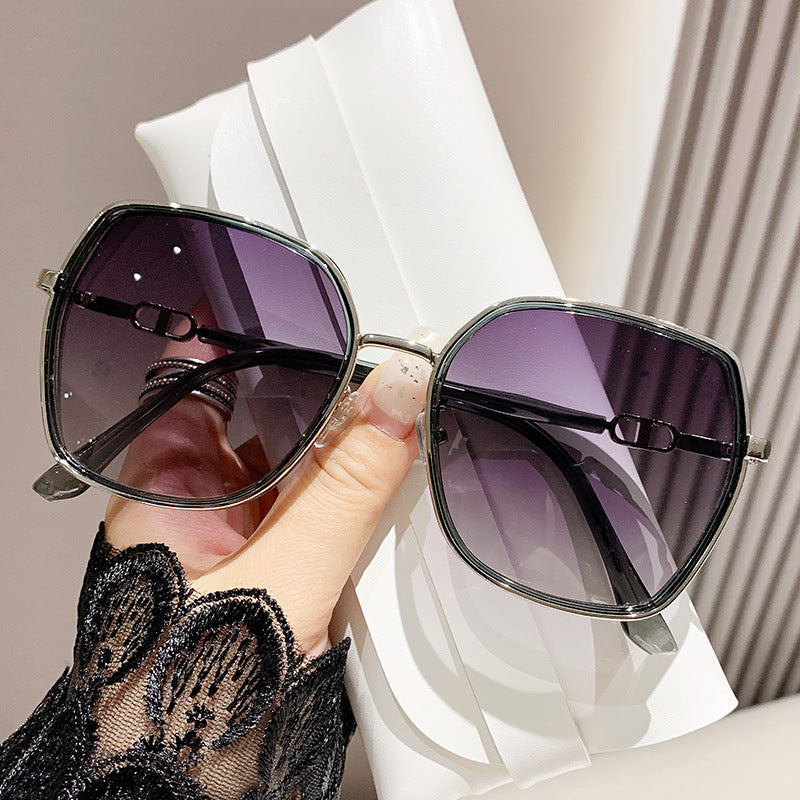 🌞UV Protection Large Frame Thin Polarized Sunglasses🕶️