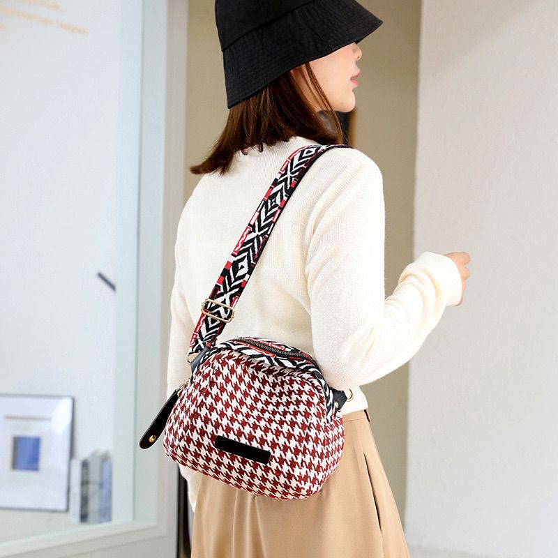 Fashionable Simple Houndstooth Large Capacity Shell Bag