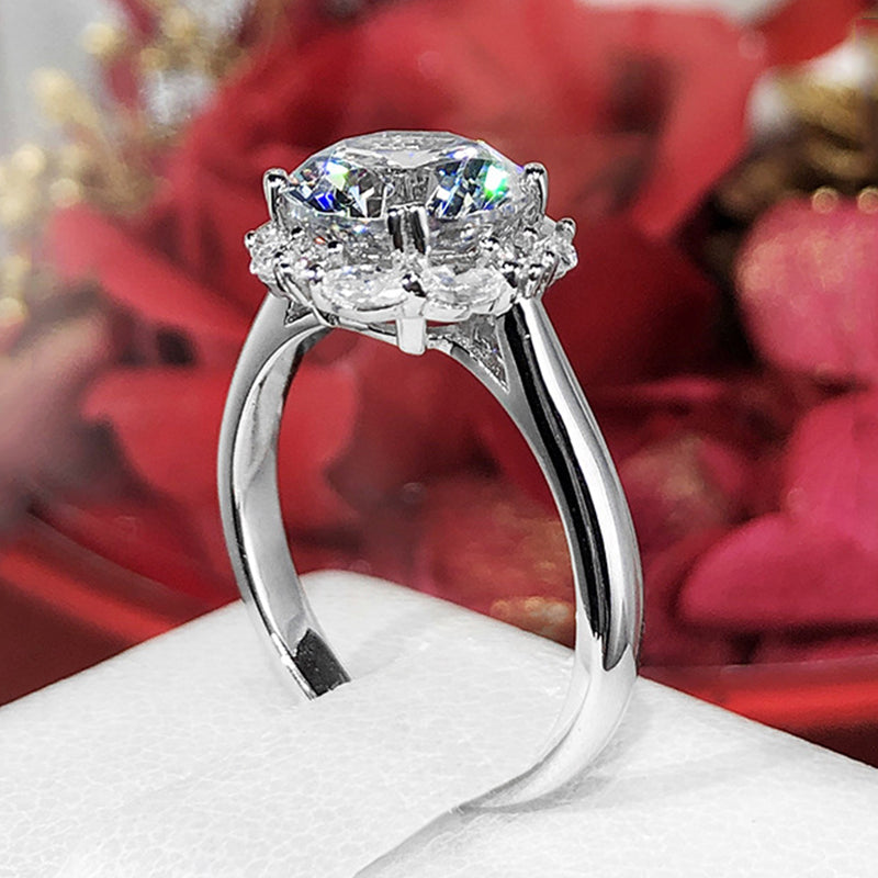 Exquisite Moissanite Solitaire Ring